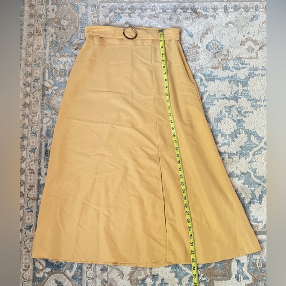 Mango Belted Front Slit Midi Skirt, beautiful yellow color US size XS - Picture 5 of 10